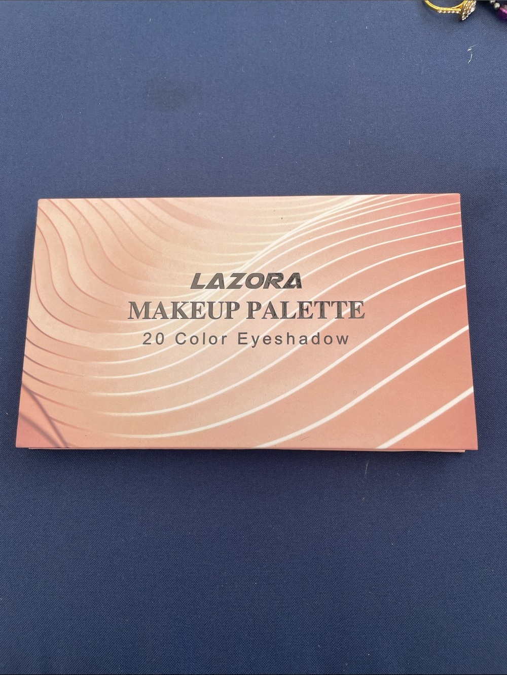 20-Color Eyeshadow Palette — Peach Pink Shades